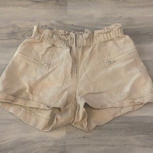 Aritzia Wilfred linen tan shorts size 2
